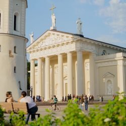 Cathedral square, Vilnius © Kipras Štreimikis
